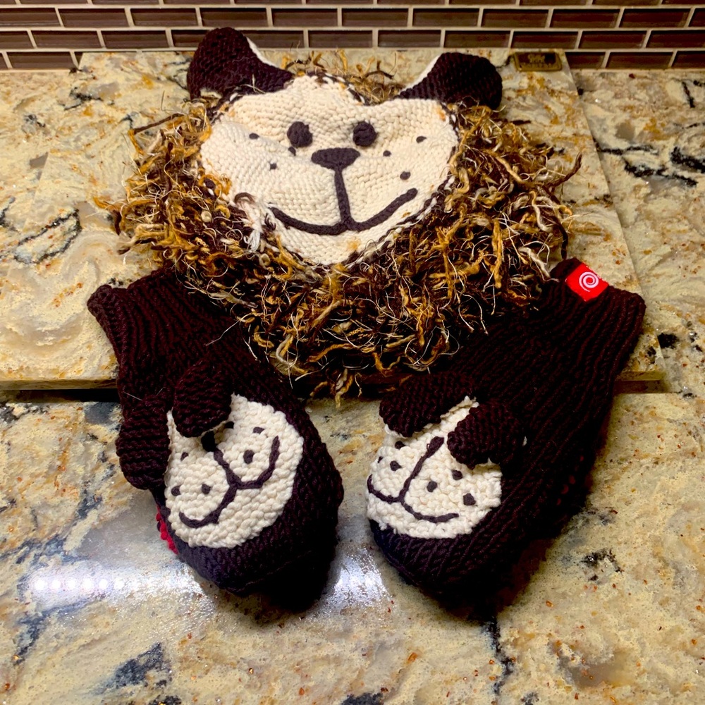 Zooni puppy dog hat and glove set